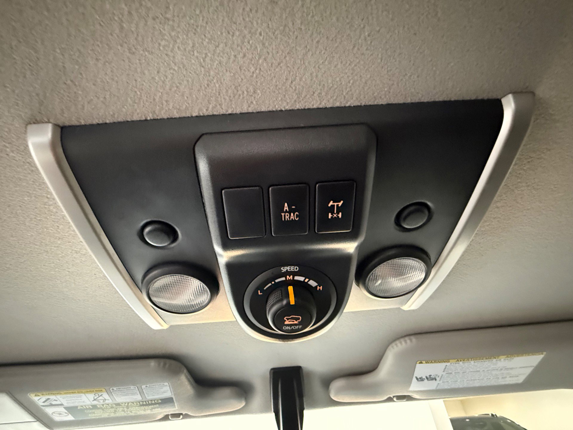 Used 2013 Toyota FJ Cruiser 4WD w/ Convenience Pkg image 47