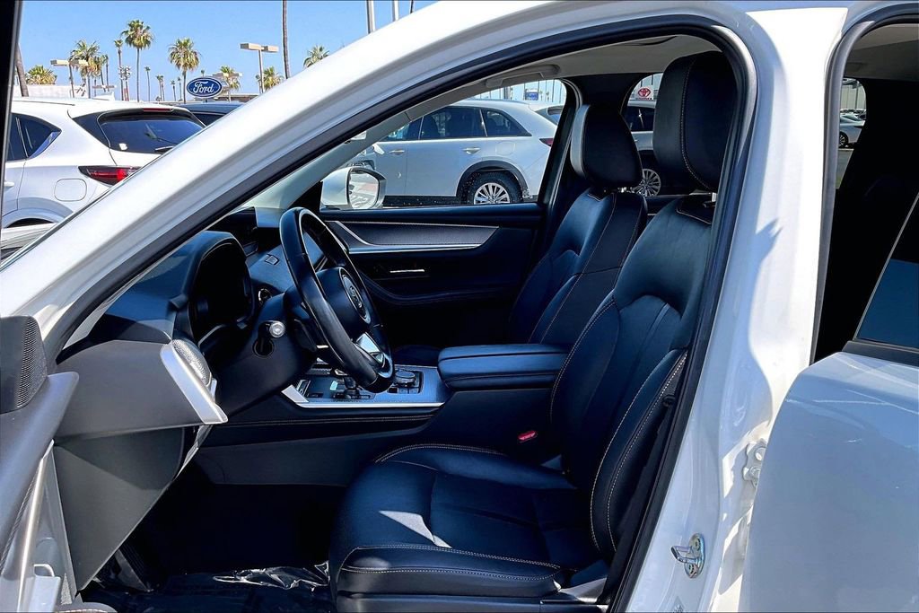 Certified 2024 MAZDA CX-90 Plug-In Hybrid w/ Preferred AWD/4WD image 14