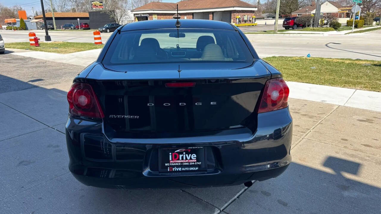 Used 2014 Dodge Avenger SE FWD image 6