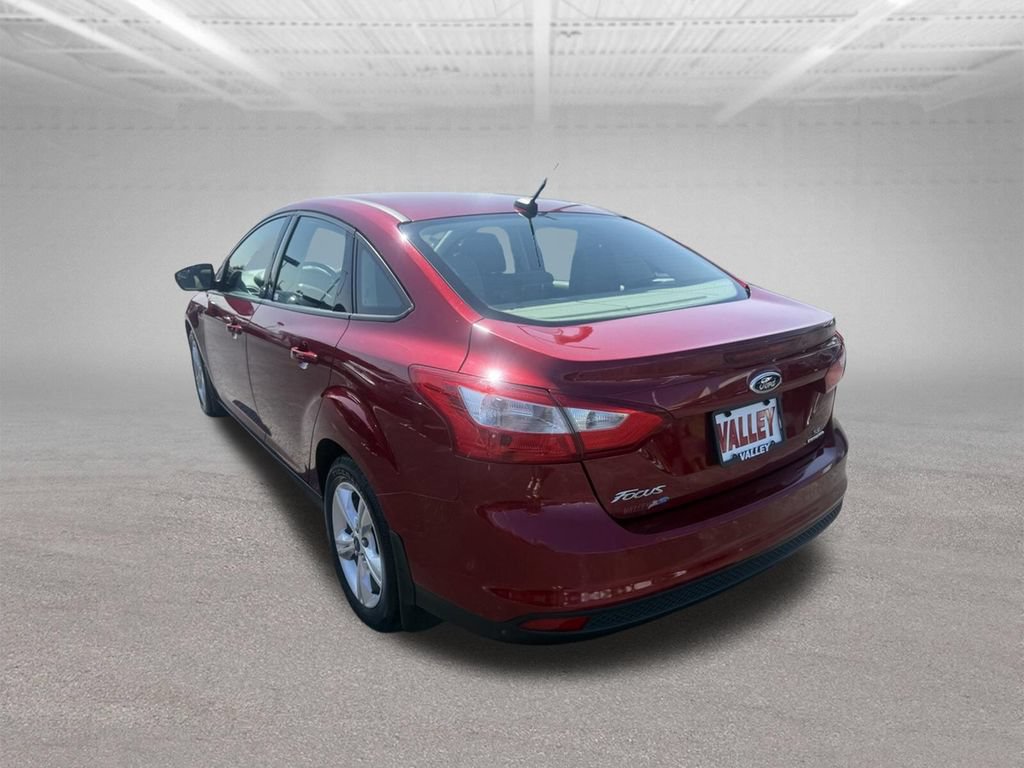 Used 2013 Ford Focus SE FWD image 8
