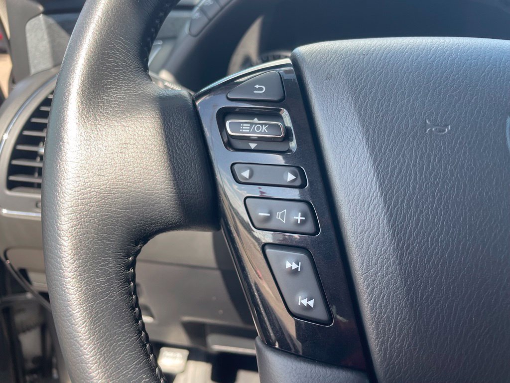 Certified 2022 Nissan Armada SV RWD image 9