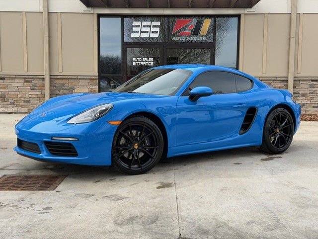 Used 2025 Porsche 718 Cayman w/ Sport Chrono Package