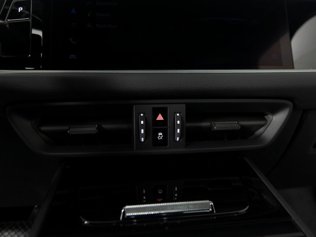 New 2026 Porsche Cayenne AWD/4WD image 32