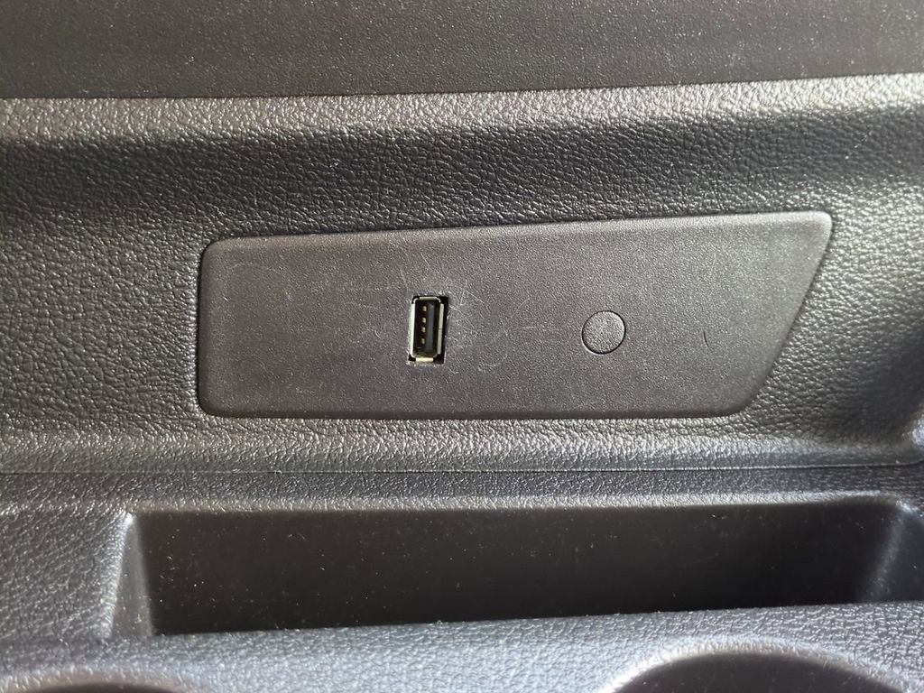 Used 2019 Ford Transit 350 XL image 22