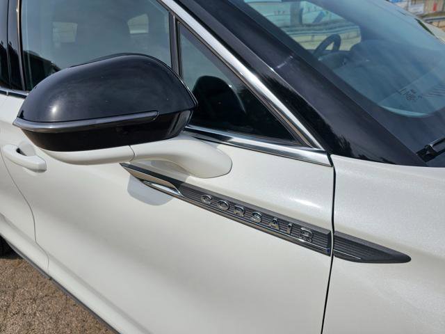 Used 2020 Lincoln Corsair Reserve w/ Equipment Group 201A image 3