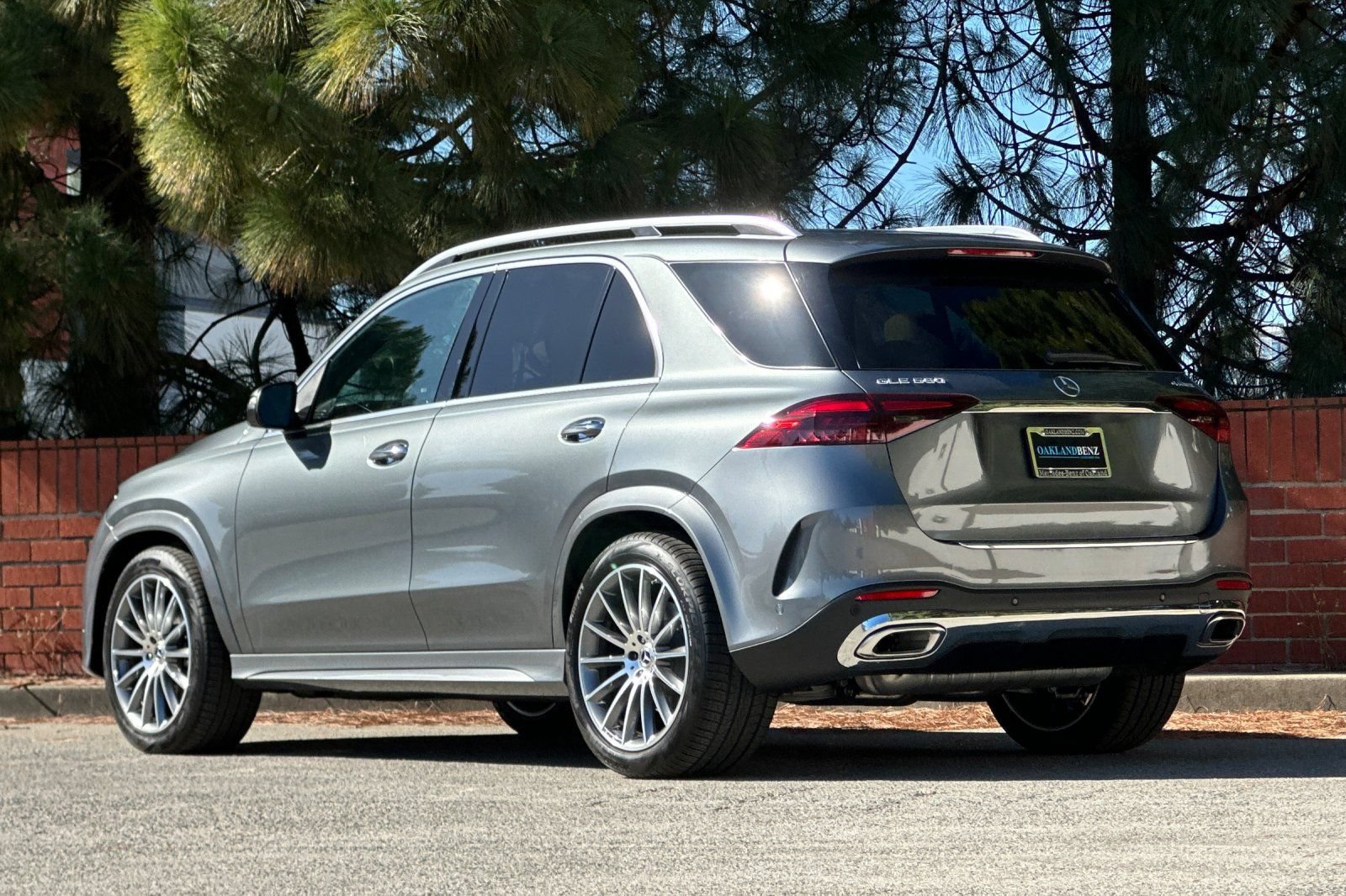 New 2026 Mercedes-Benz GLE 580 4MATIC image 6