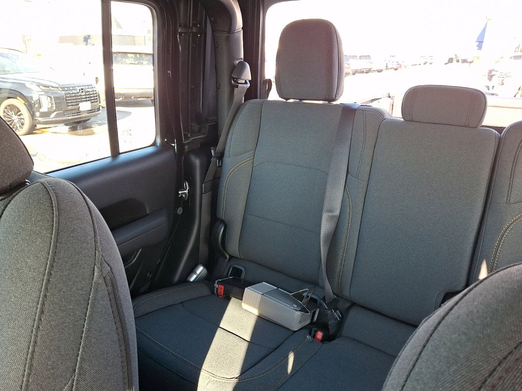 New 2026 Jeep Gladiator Sport image 12