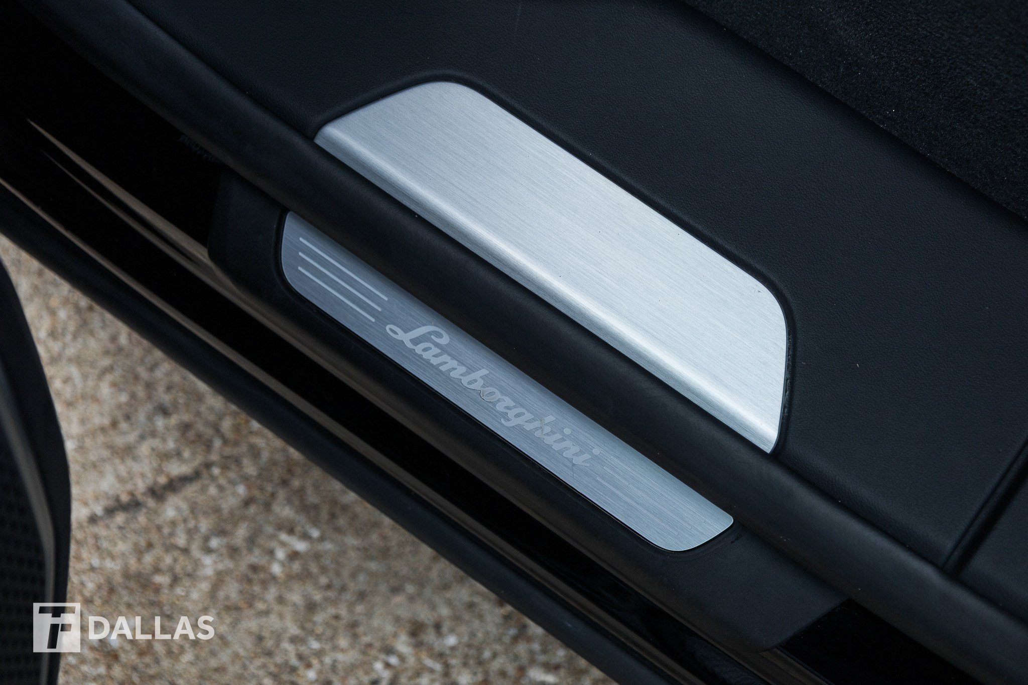 Used 2024 Lamborghini Urus S AWD/4WD image 29