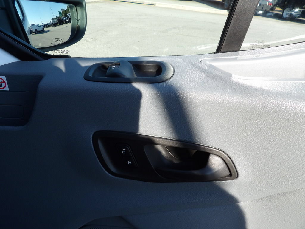 Used 2019 Ford Transit 150 130 Low Roof RWD image 33