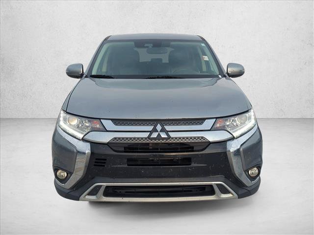 Used 2020 Mitsubishi Outlander SE FWD image 2
