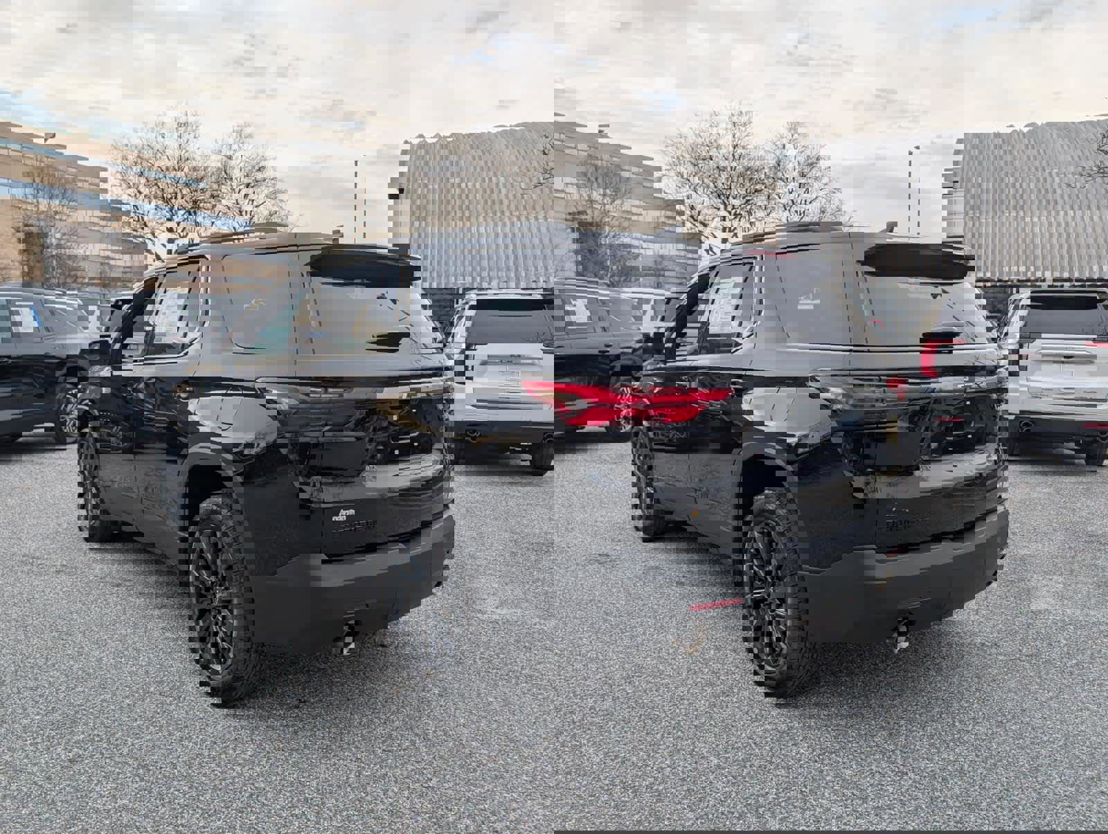 Certified 2023 Chevrolet Traverse RS image 4