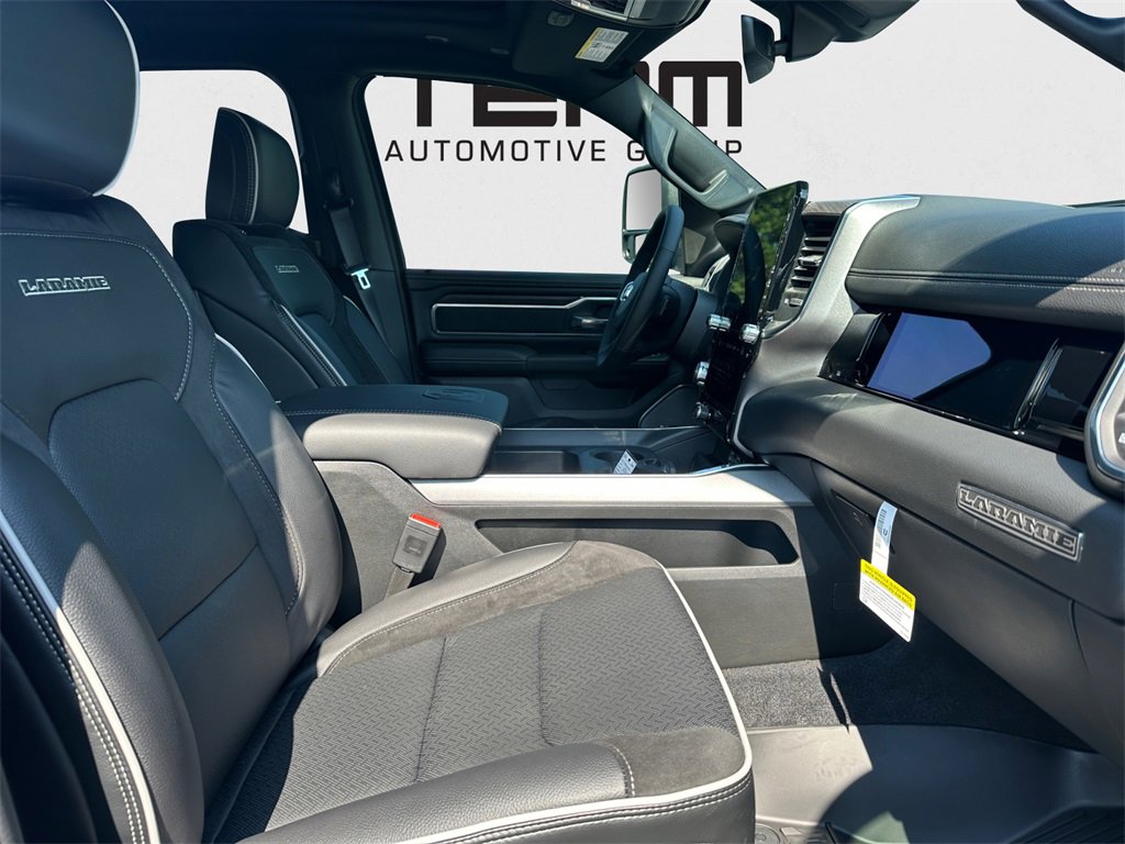 New 2026 RAM 1500 Laramie w/ Night Edition image 28