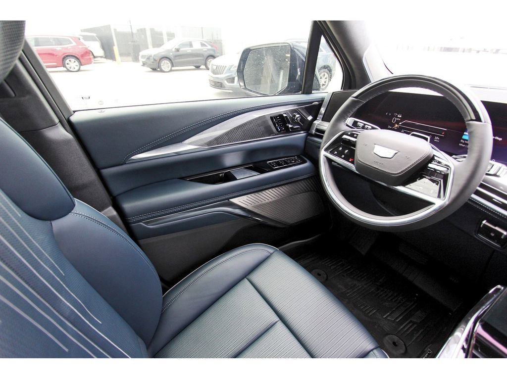 New 2026 Cadillac Escalade IQ Luxury 2 image 8
