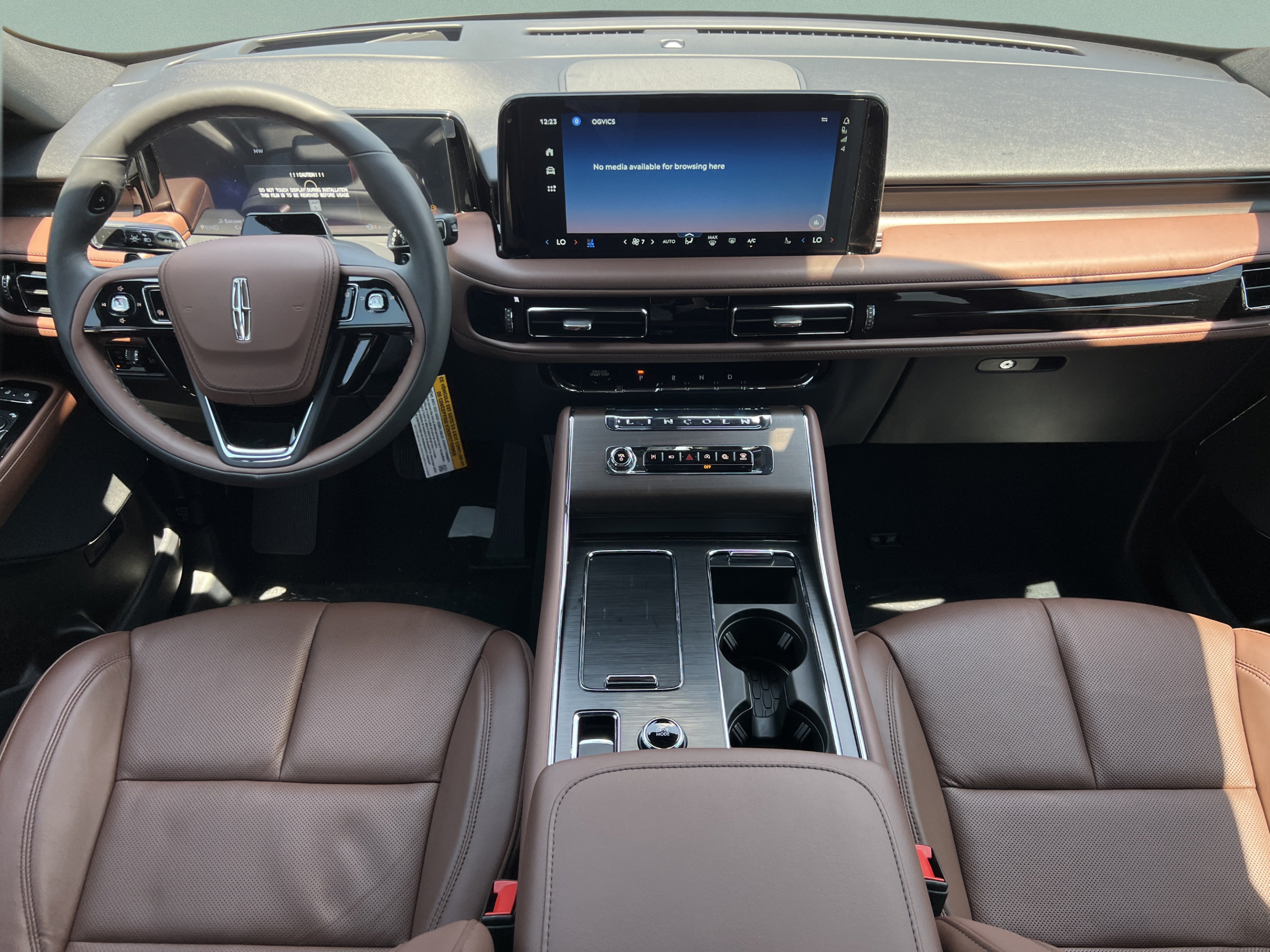 New 2026 Lincoln Aviator Reserve RWD image 11