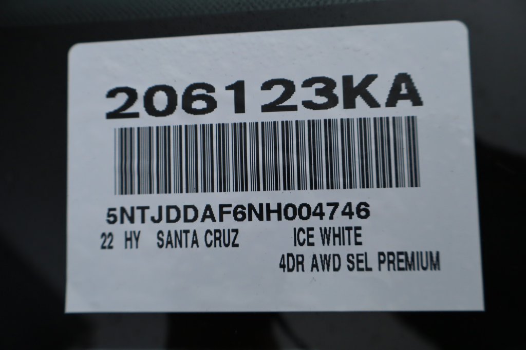 Used 2022 Hyundai Santa Cruz SEL Premium AWD/4WD image 38