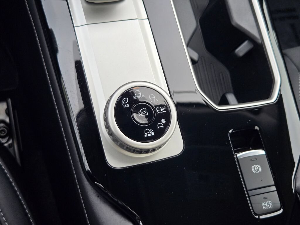 New 2027 Mitsubishi Outlander SE AWD/4WD image 23