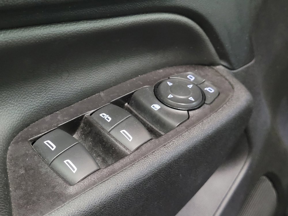 Used 2022 Chevrolet Equinox LT w/ LPO, Floor Liner Package image 27