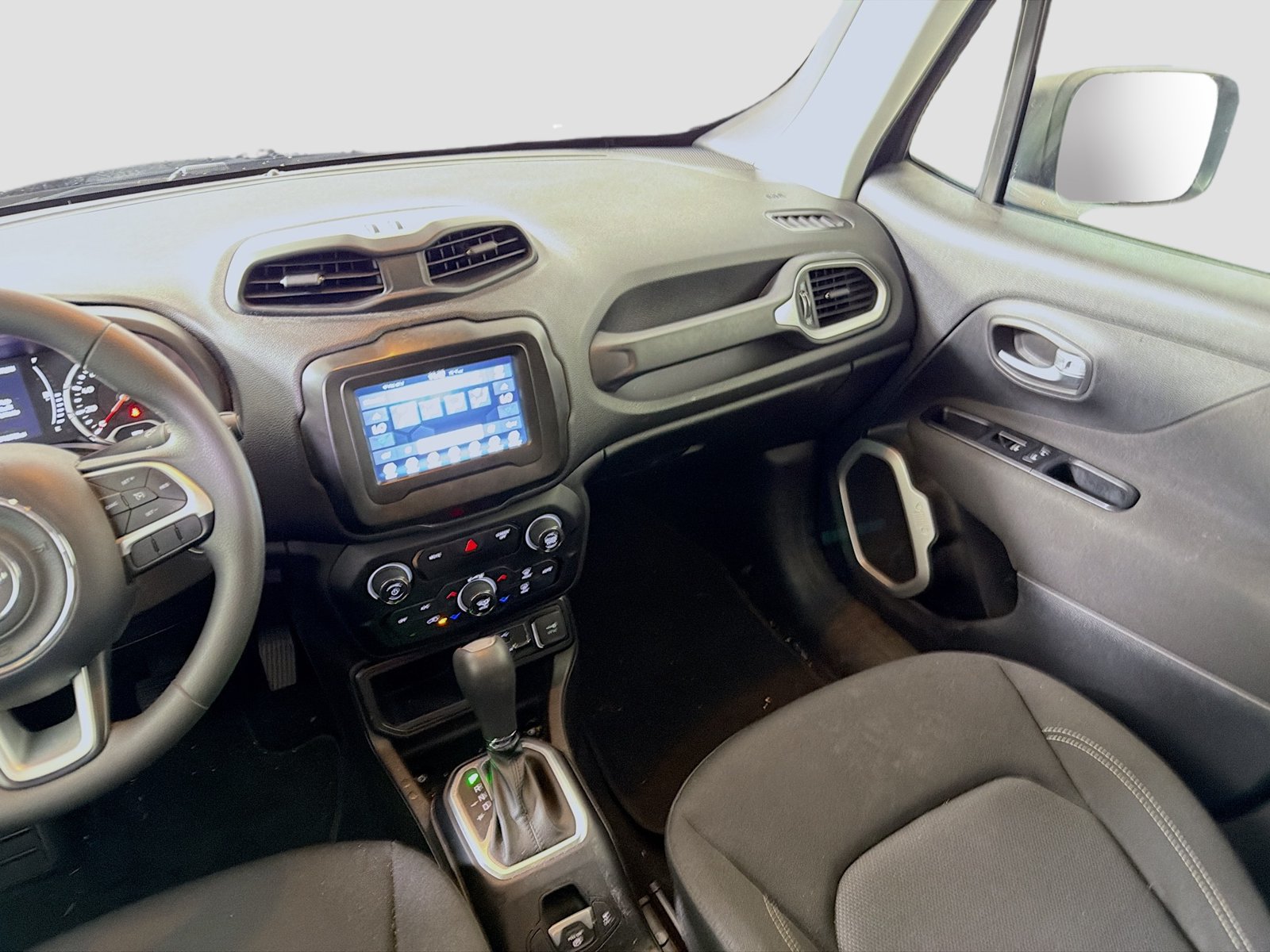 Used 2020 Jeep Renegade Sport FWD image 24