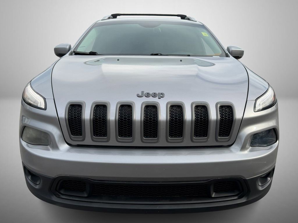 Used 2016 Jeep Cherokee Limited AWD/4WD image 9