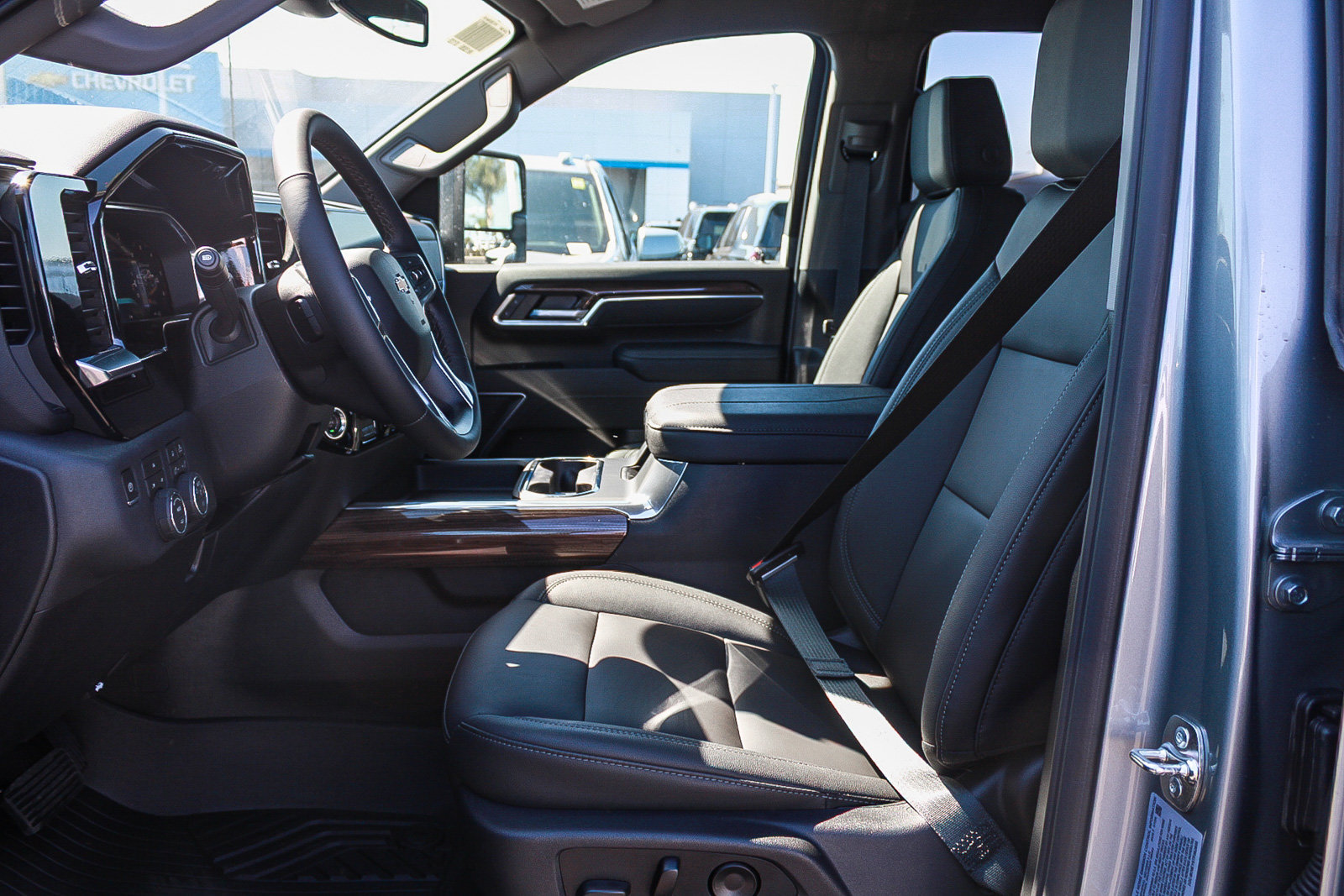 New 2026 Chevrolet Silverado 2500 LT w/ All Star Edition AWD/4WD image 17