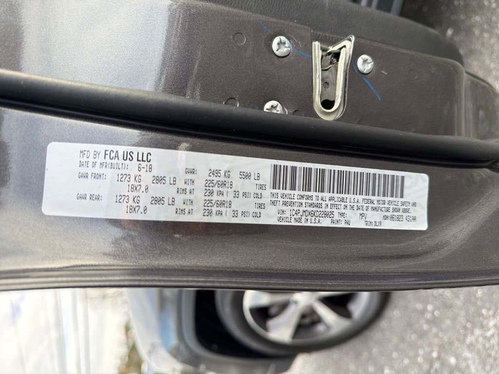 Certified 2019 Jeep Cherokee Limited image 27