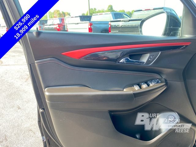 Used 2025 Chevrolet TrailBlazer RS w/ Convenience Package AWD/4WD image 14