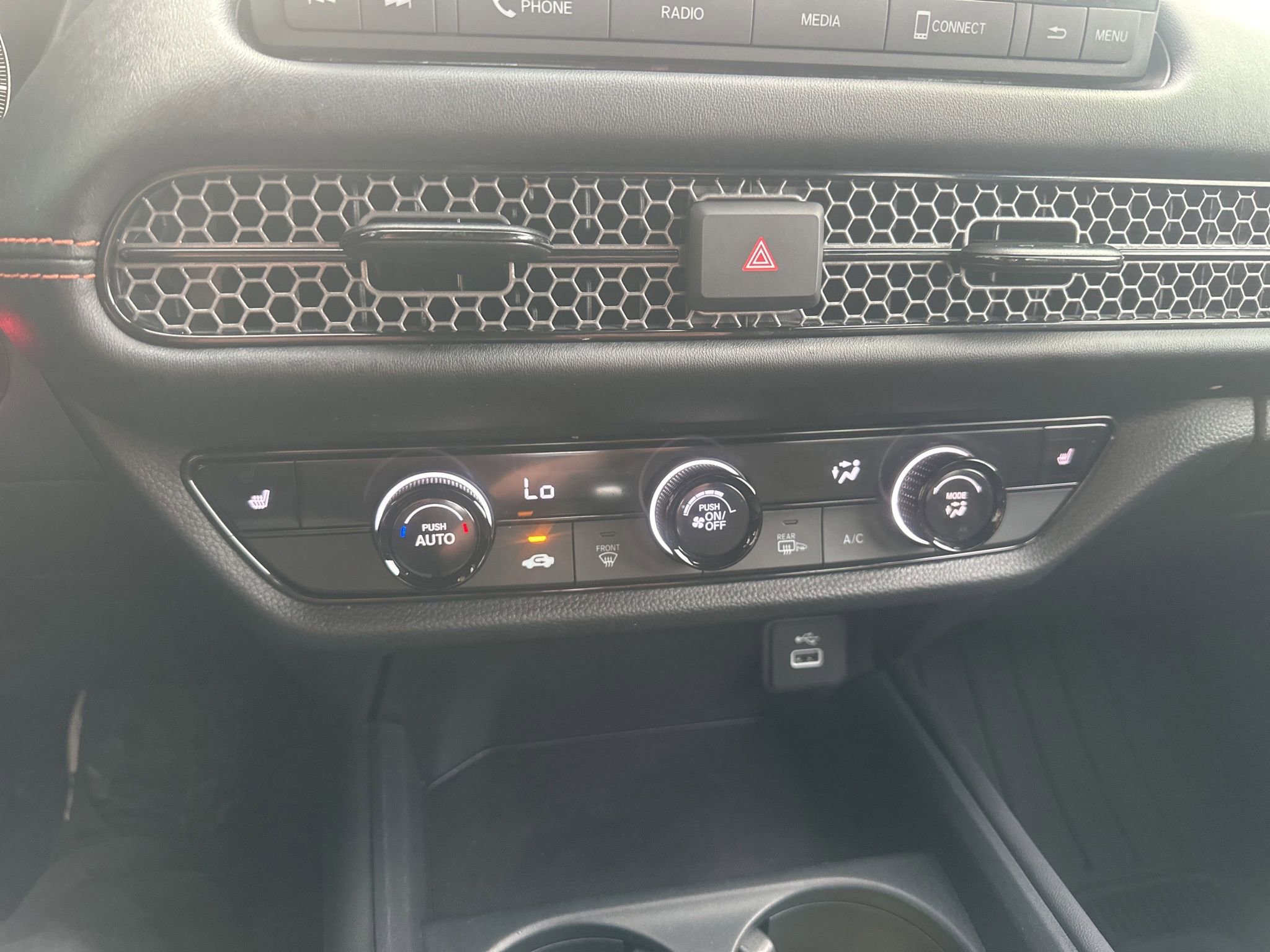 Used 2025 Honda HR-V Sport image 25