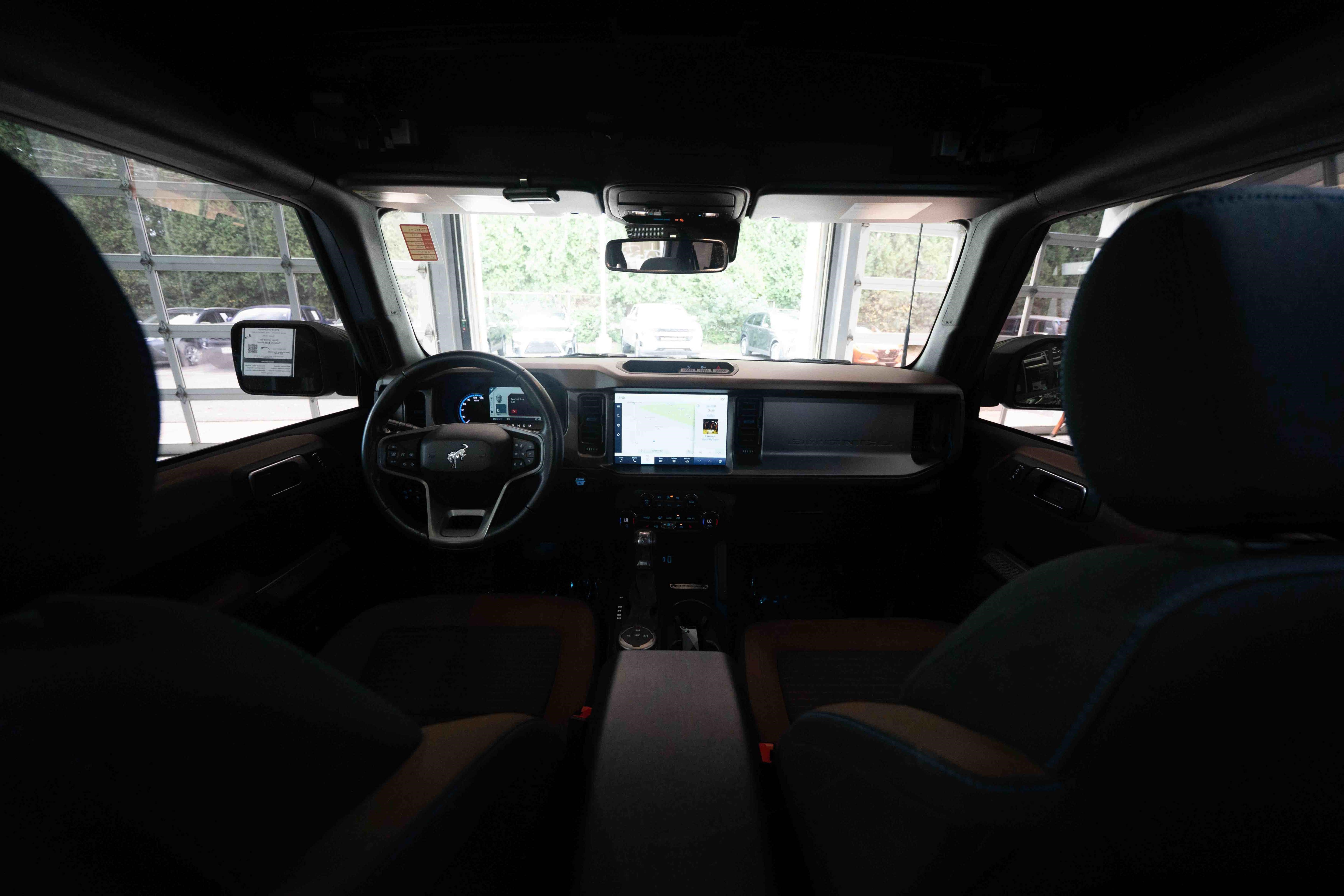 Used 2023 Ford Bronco Outer Banks AWD/4WD image 17