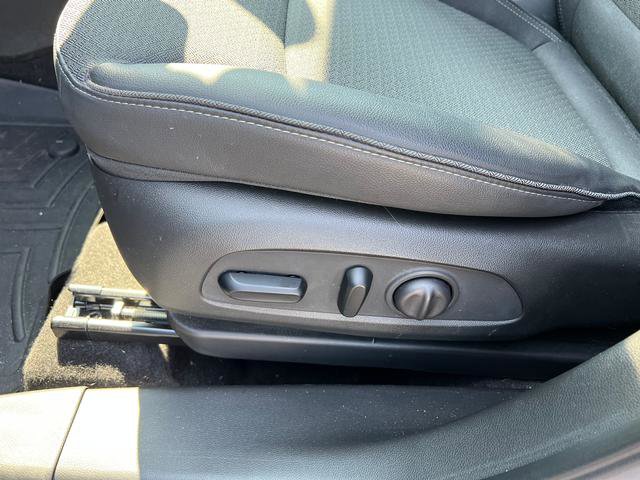 Used 2022 Buick Encore GX Preferred w/ Cold Weather Comfort Package image 9