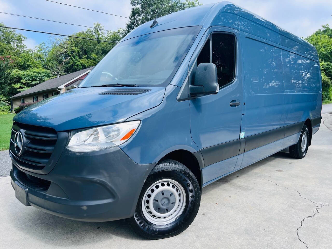 Used 2021 Mercedes-Benz Sprinter 2500 video 1