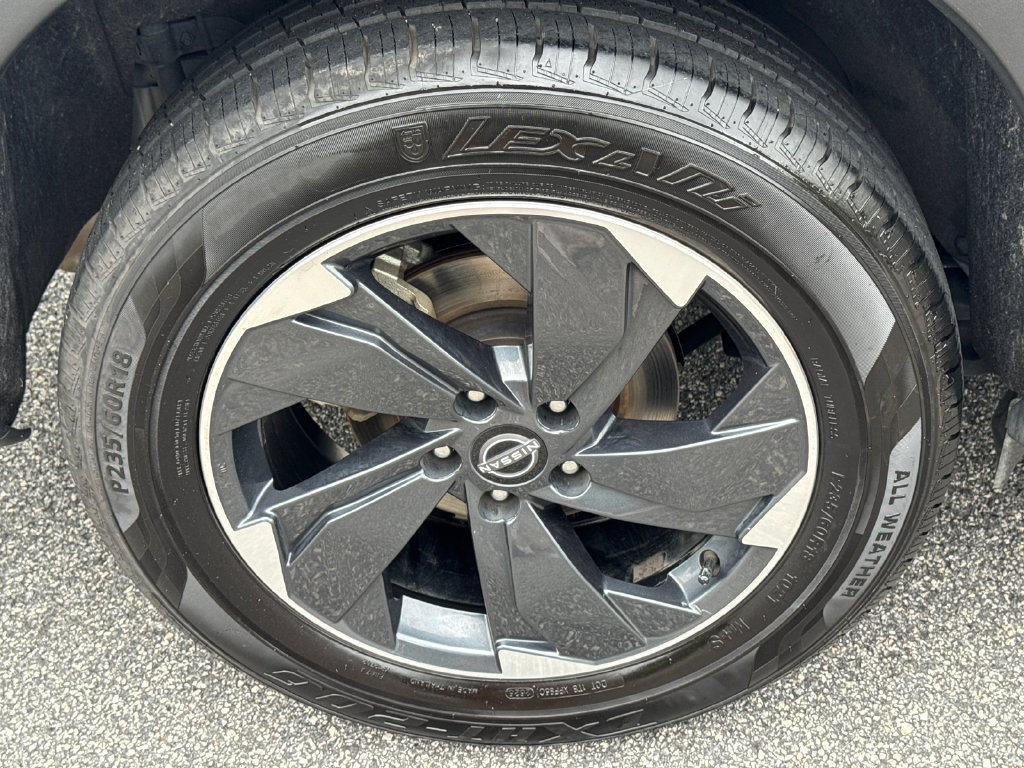 Certified 2025 Nissan Rogue SV AWD/4WD image 20