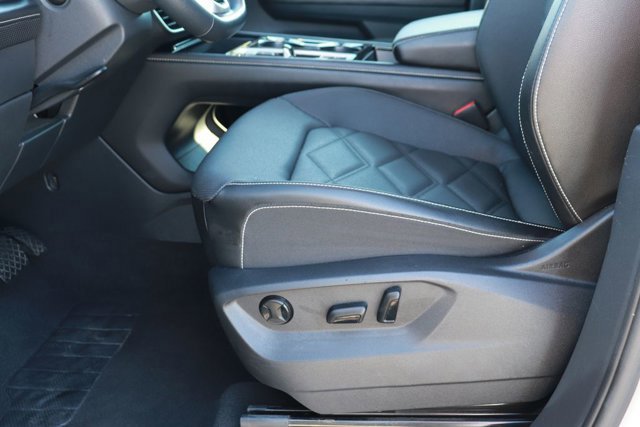 Used 2024 Volkswagen Atlas SE image 10