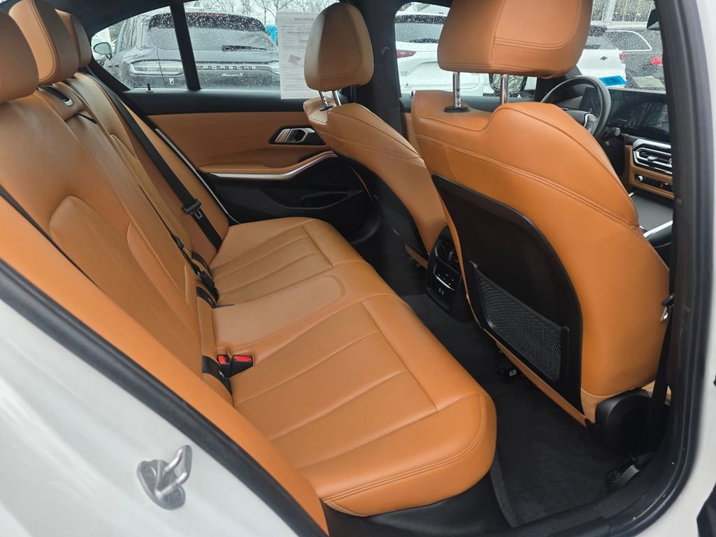 Used 2023 BMW 330i xDrive Sedan w/ Driving Assistance Package image 14