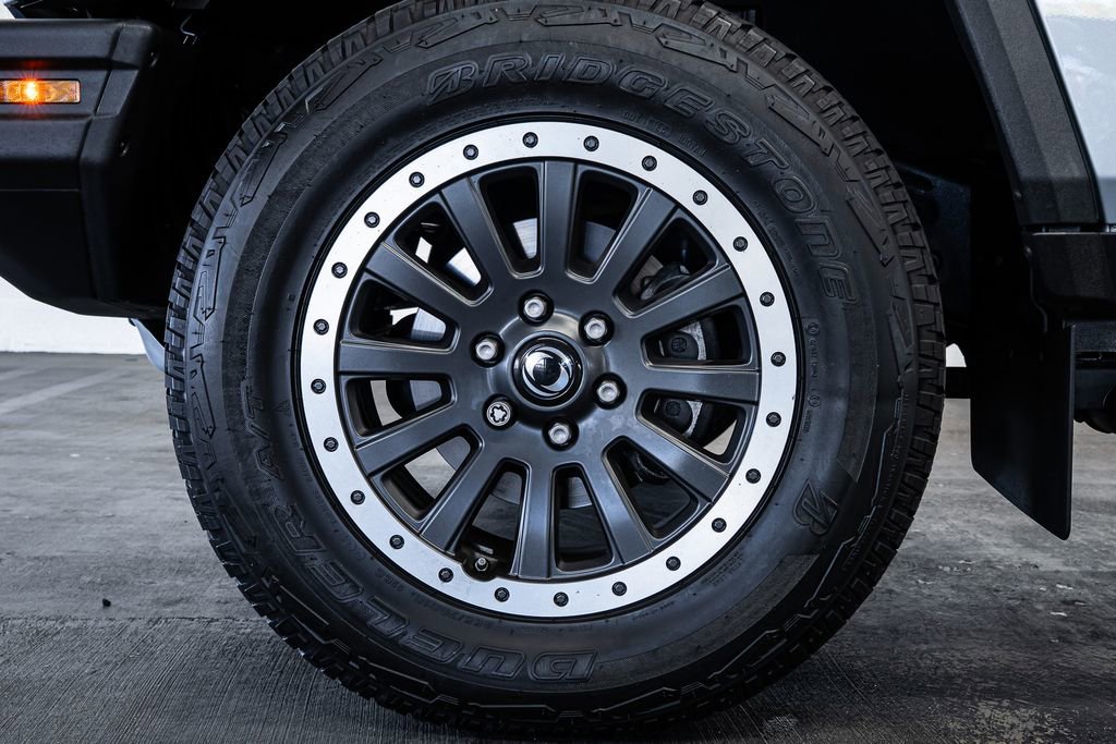 Used 2024 INEOS Grenadier Fieldmaster Edition image 19