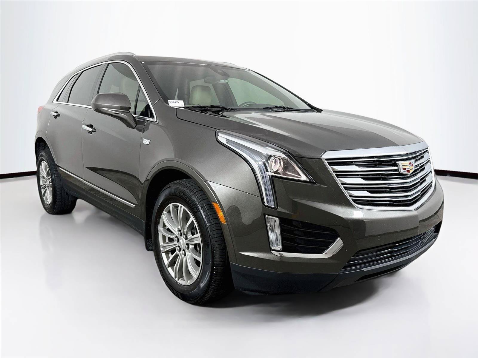 Used 2019 Cadillac XT5 Luxury FWD image 7