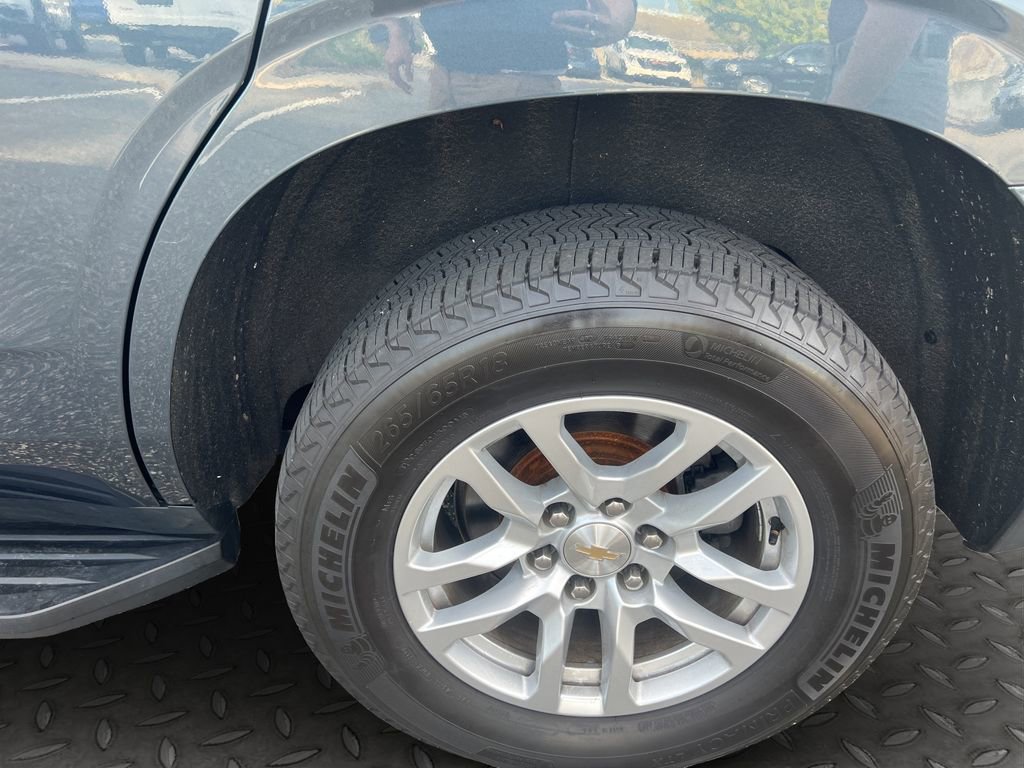 Used 2021 Chevrolet Tahoe LT image 24