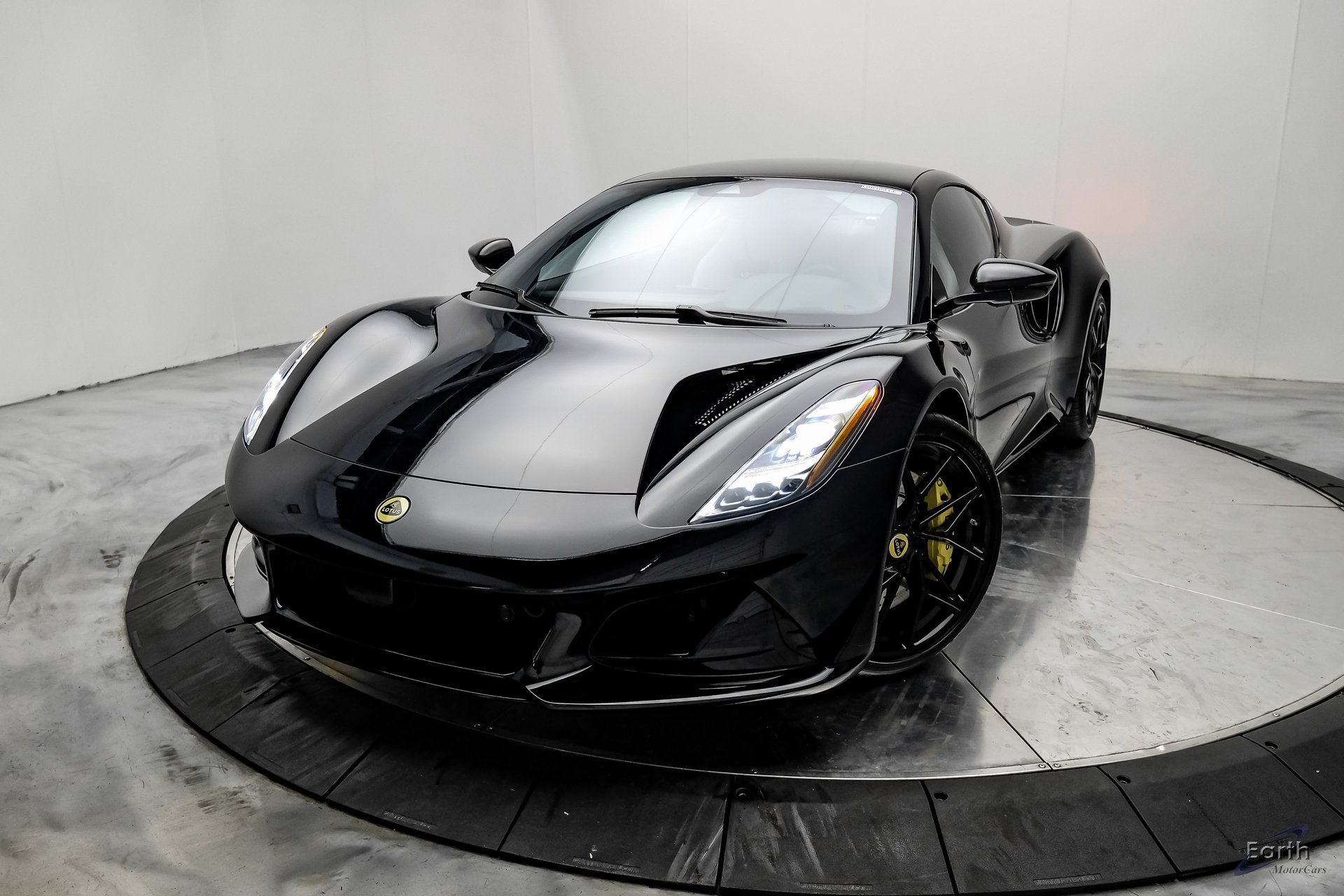New 2026 Lotus Emira RWD image 5