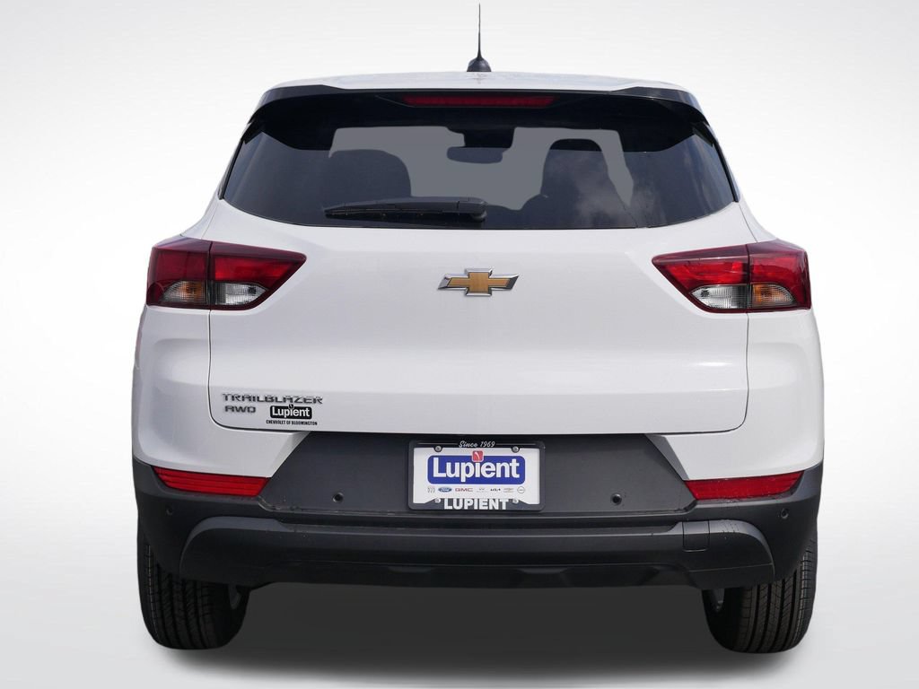 New 2026 Chevrolet TrailBlazer LS w/ LS Convenience Package AWD/4WD image 4