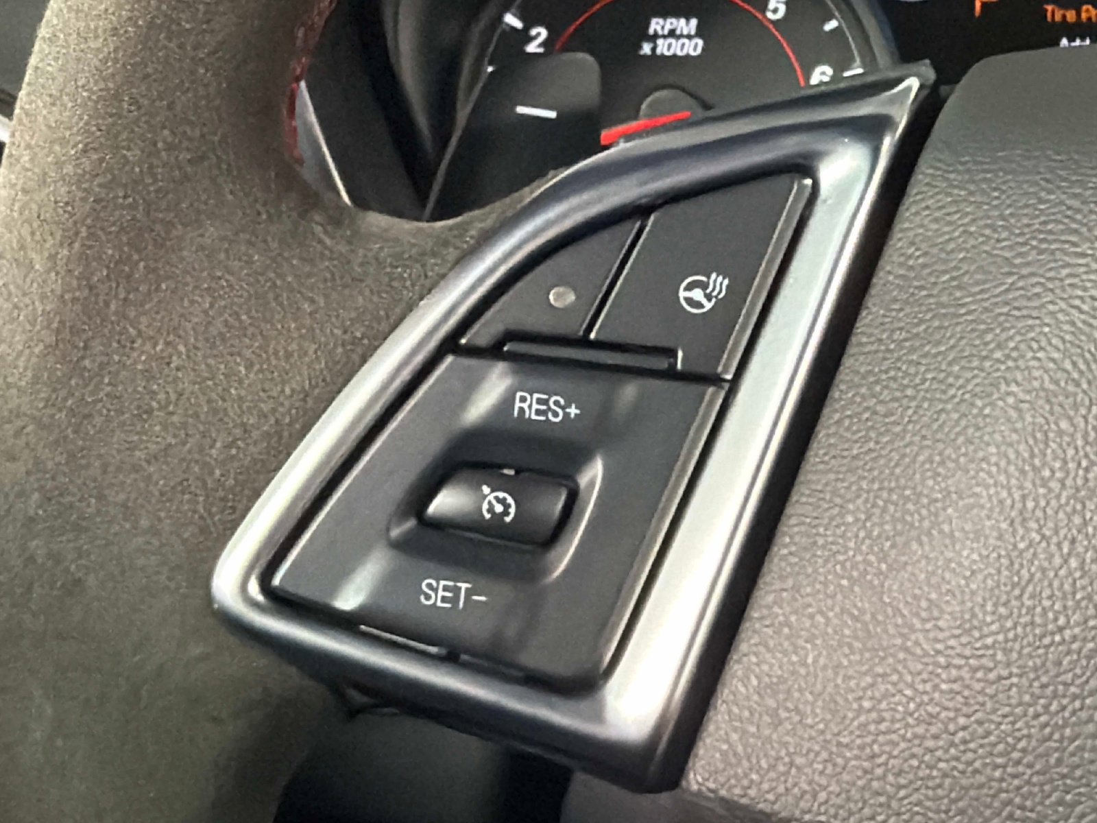 Used 2018 Chevrolet Camaro ZL1 w/ LPO, ZL1 Protection Package RWD image 39