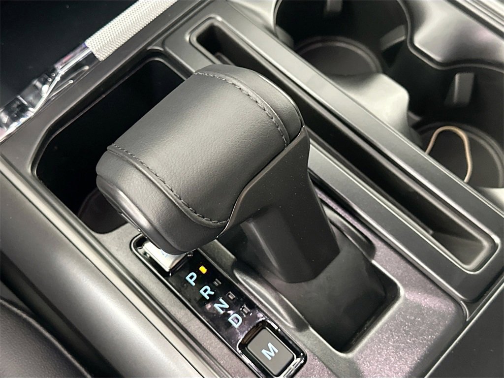 New 2025 Ford F150 Lariat image 18