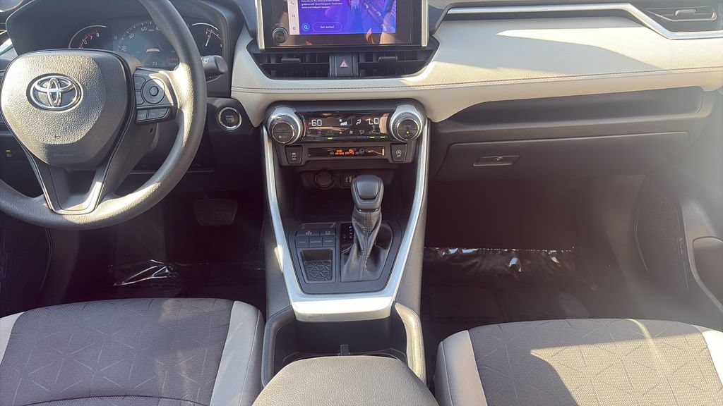 Used 2023 Toyota RAV4 XLE w/ Convenience Package FWD image 15