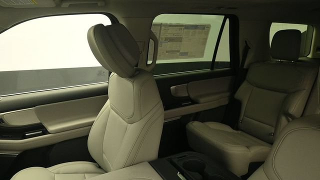 New 2027 Ford Expedition Active AWD/4WD image 18