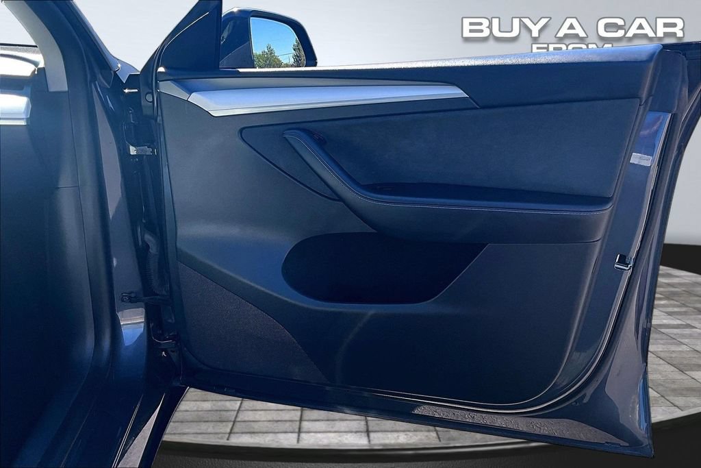 Used 2022 Tesla Model Y Performance AWD/4WD image 24