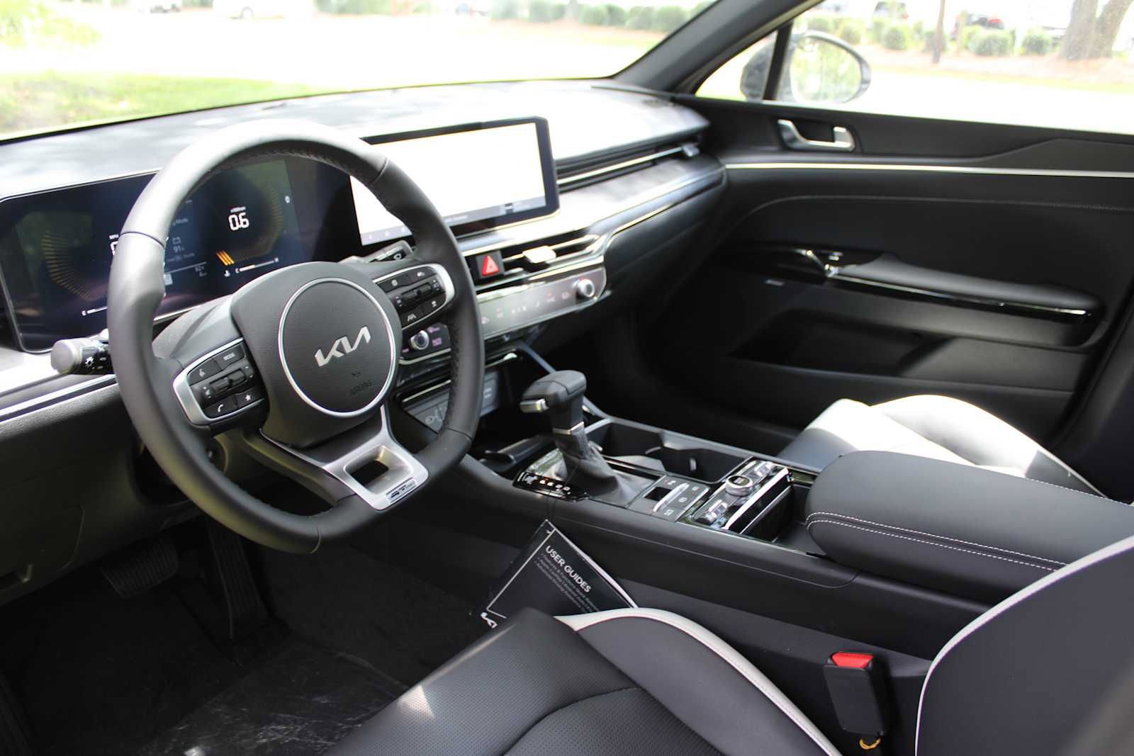 Certified 2025 Kia K5 GT-Line image 18