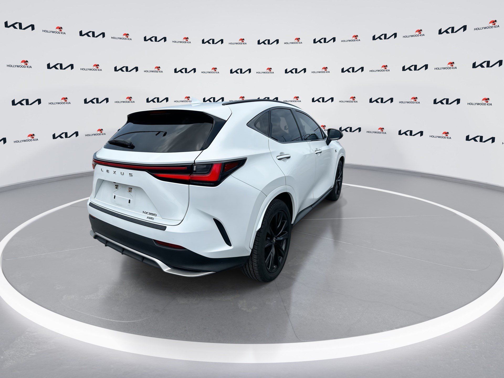 Used 2022 Lexus NX 350 F Sport w/ Accessory Package 2 AWD/4WD image 8