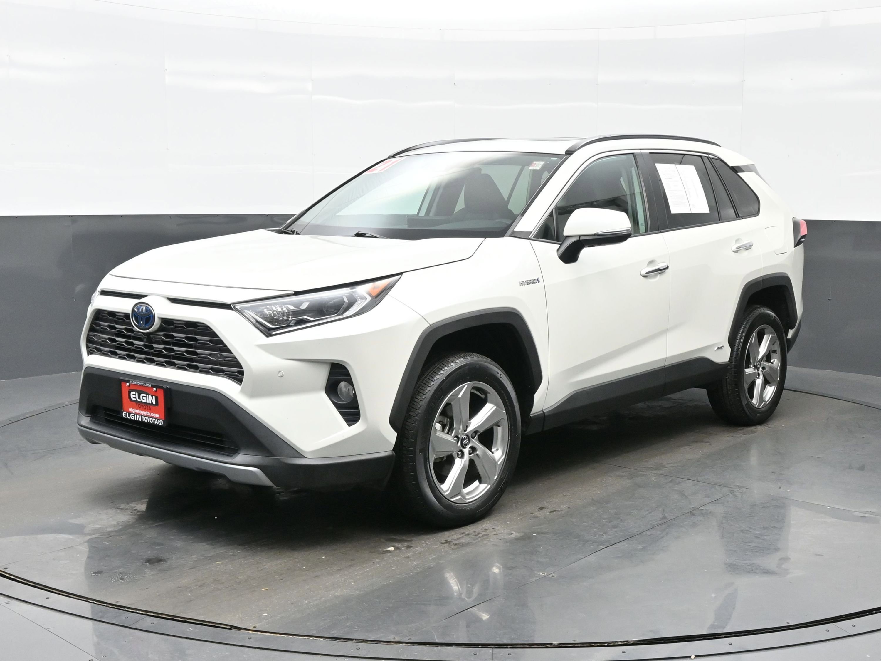 Used 2021 Toyota RAV4 Limited image 2