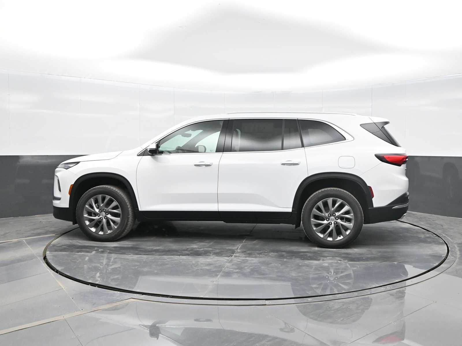 New 2026 Buick Enclave Preferred w/ Power Package image 4