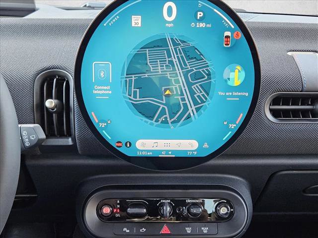 Used 2025 MINI Cooper 2-Door Hardtop image 11