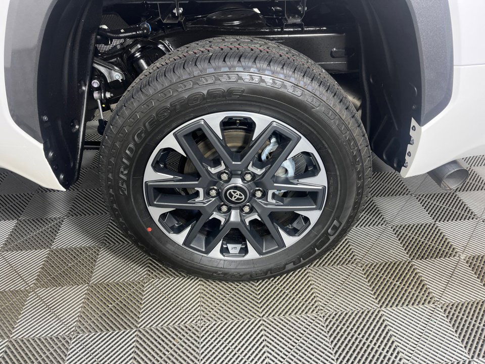 New 2026 Toyota Tundra Limited image 19