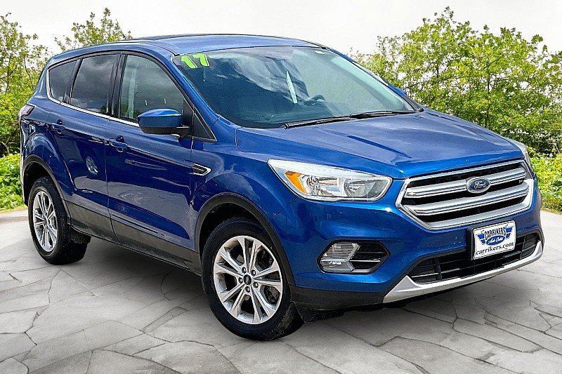 Used 2017 Ford Escape SE AWD/4WD image 3